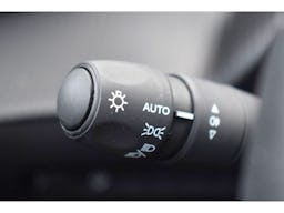 Peugeot 208  Hybrid 100 e-DCS6 Allure occasion - Photo 25