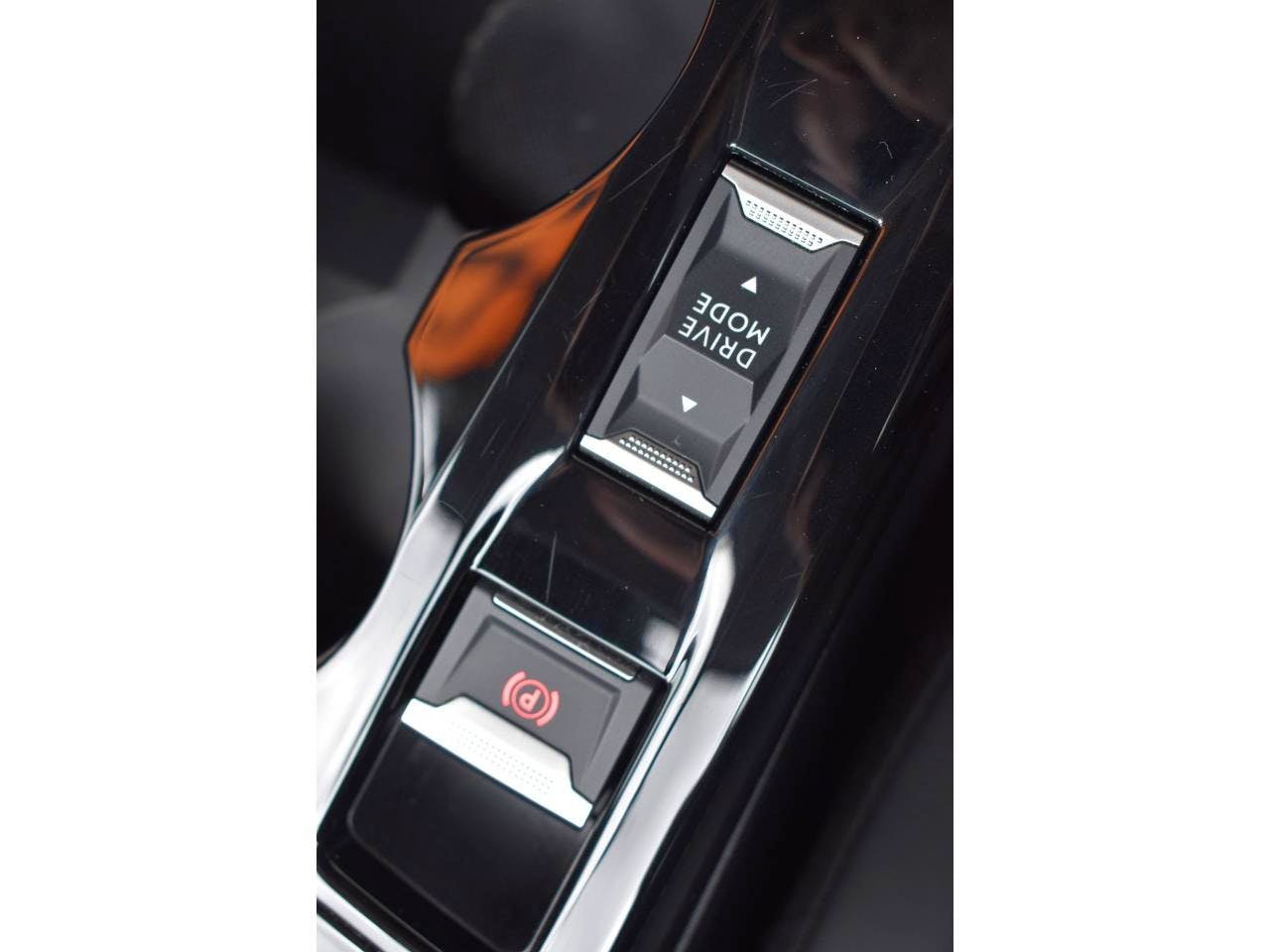 Peugeot 208  Hybrid 100 e-DCS6 Allure occasion - Photo 31