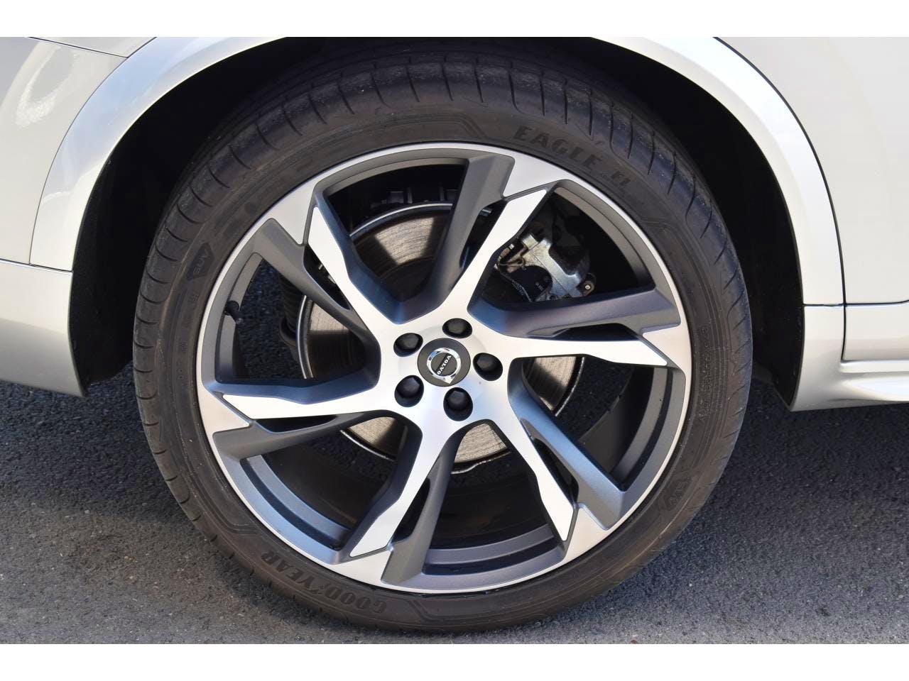 Volvo XC90  Recharge T8 AWD 310+145 ch Geartronic 8 7pl R-Design occasion - Photo 43