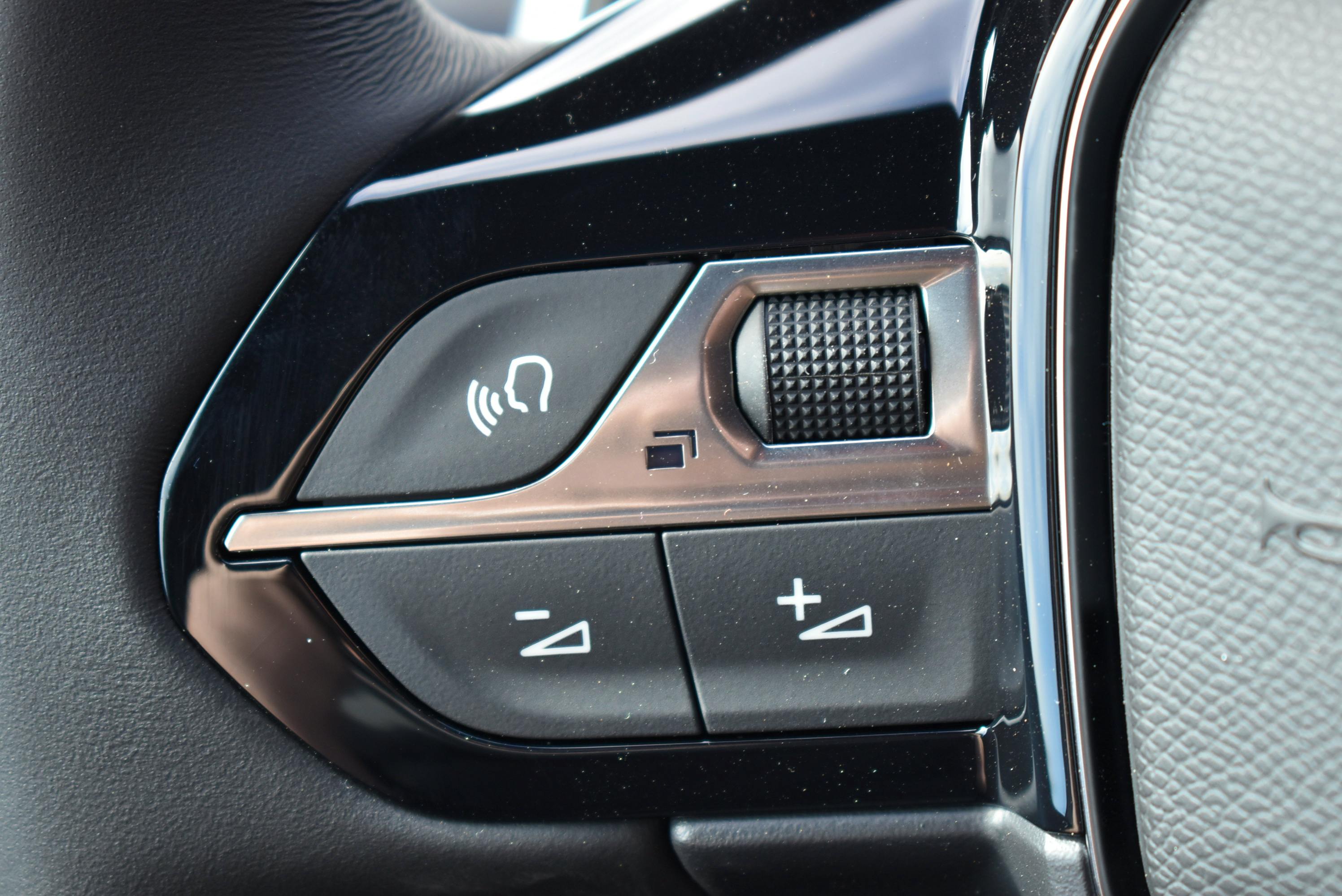 Peugeot 3008  PLUG-IN HYBRID 180CH ACTIVE PACK E-EAT8 occasion - Photo 21