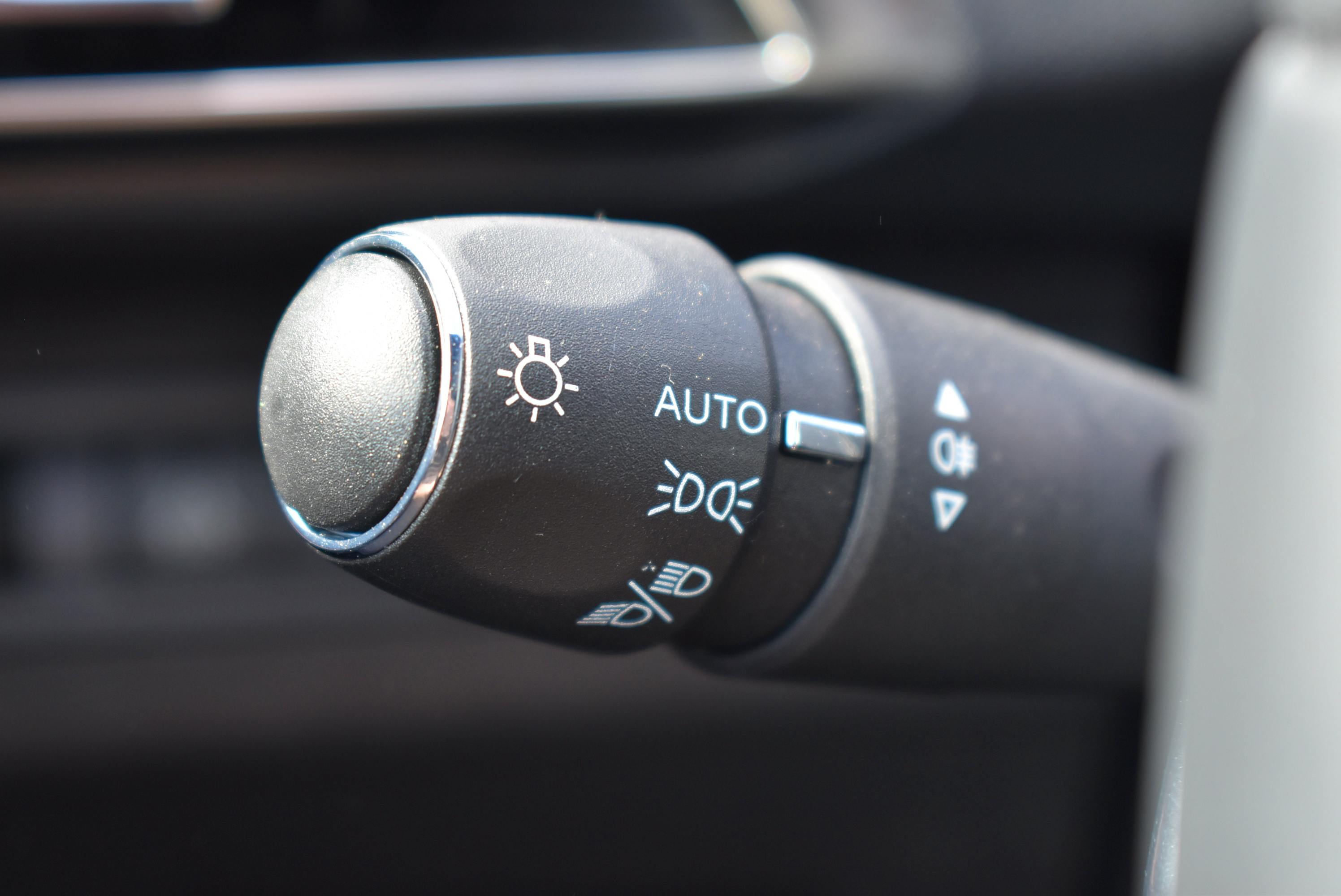 Peugeot 3008  PLUG-IN HYBRID 180CH ACTIVE PACK E-EAT8 occasion - Photo 25