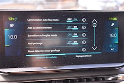 Peugeot 3008  PLUG-IN HYBRID 180CH ACTIVE PACK E-EAT8 occasion - Photo 31