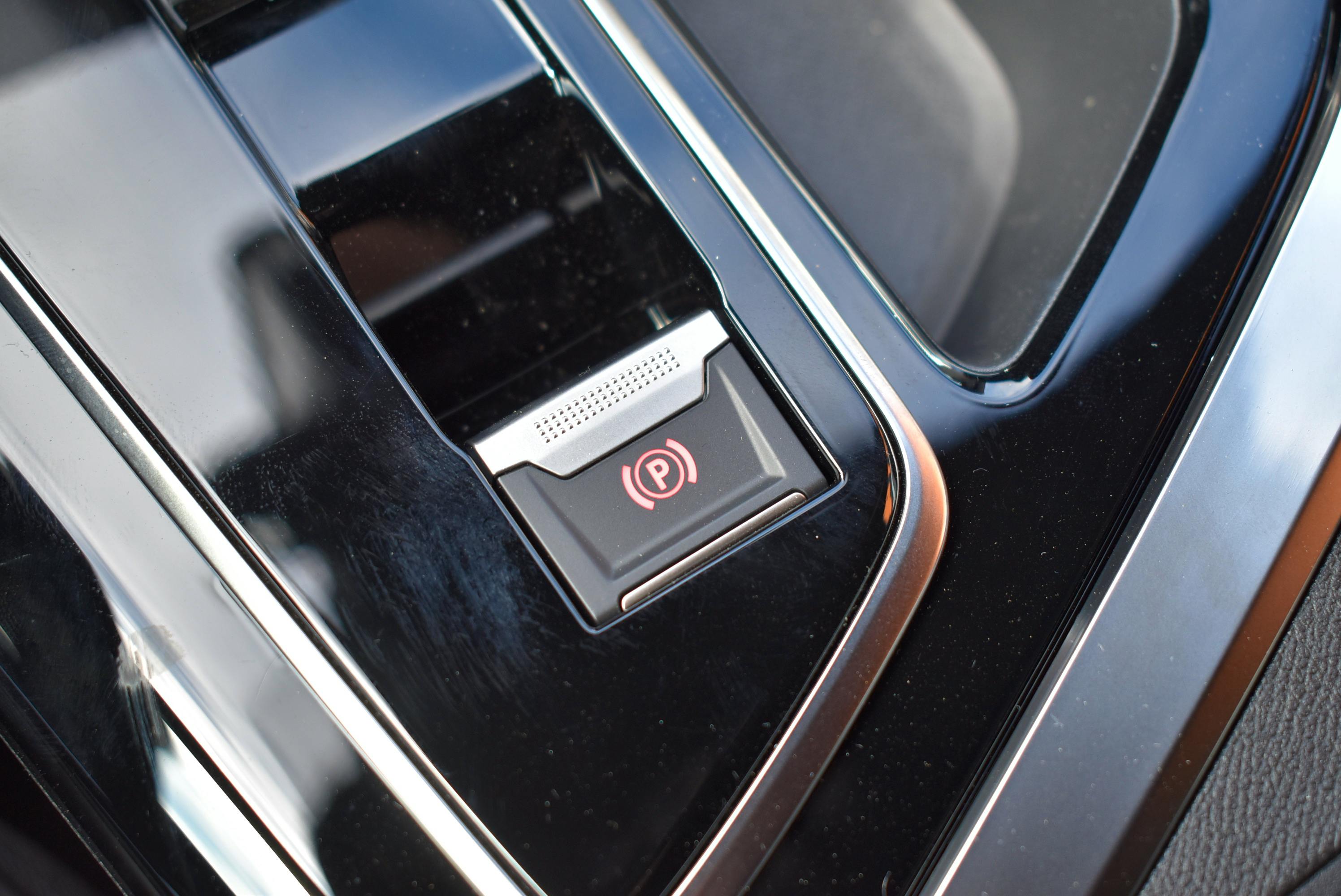 Peugeot 3008  PLUG-IN HYBRID 180CH ACTIVE PACK E-EAT8 occasion - Photo 36