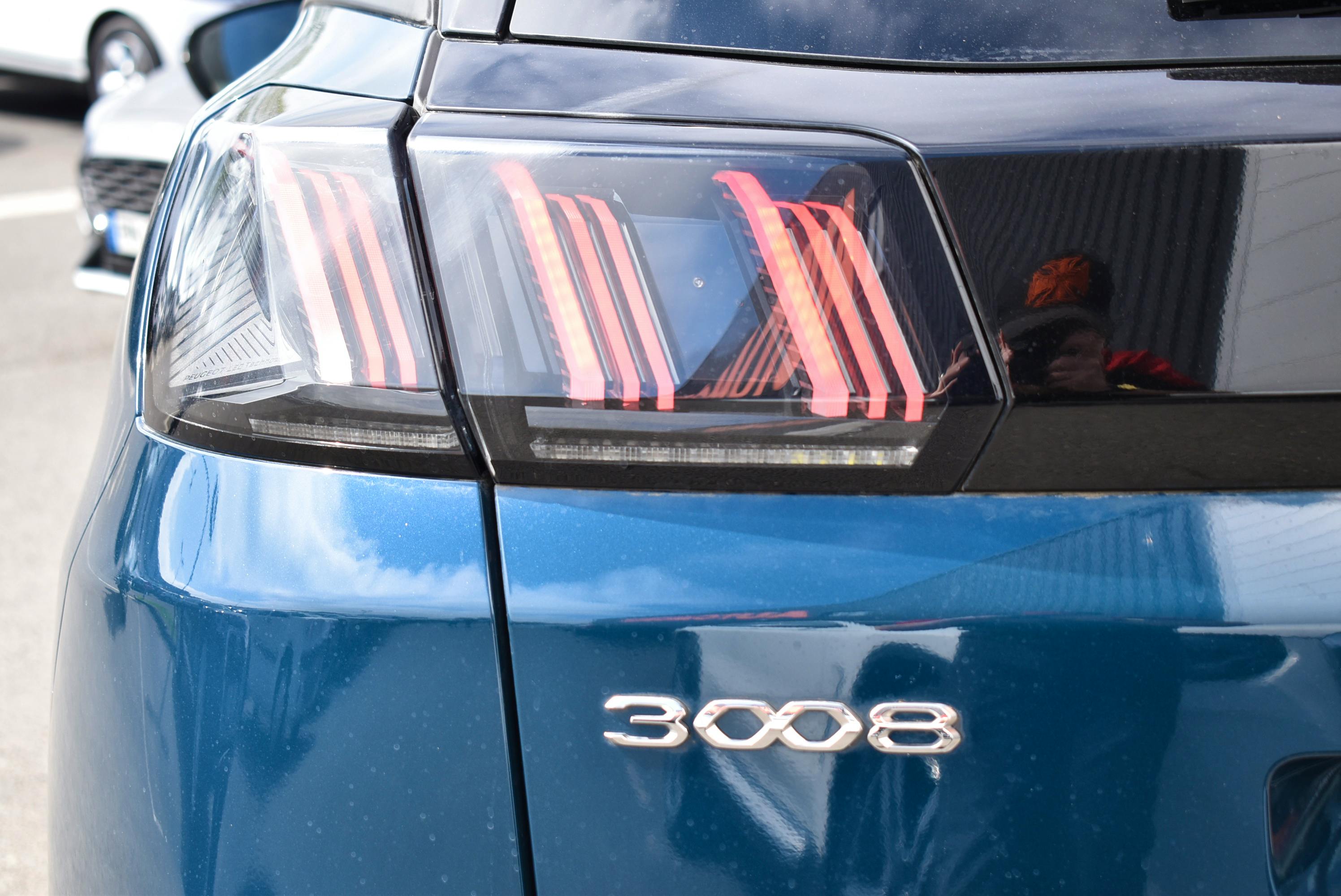 Peugeot 3008  PLUG-IN HYBRID 180CH ACTIVE PACK E-EAT8 occasion - Photo 43