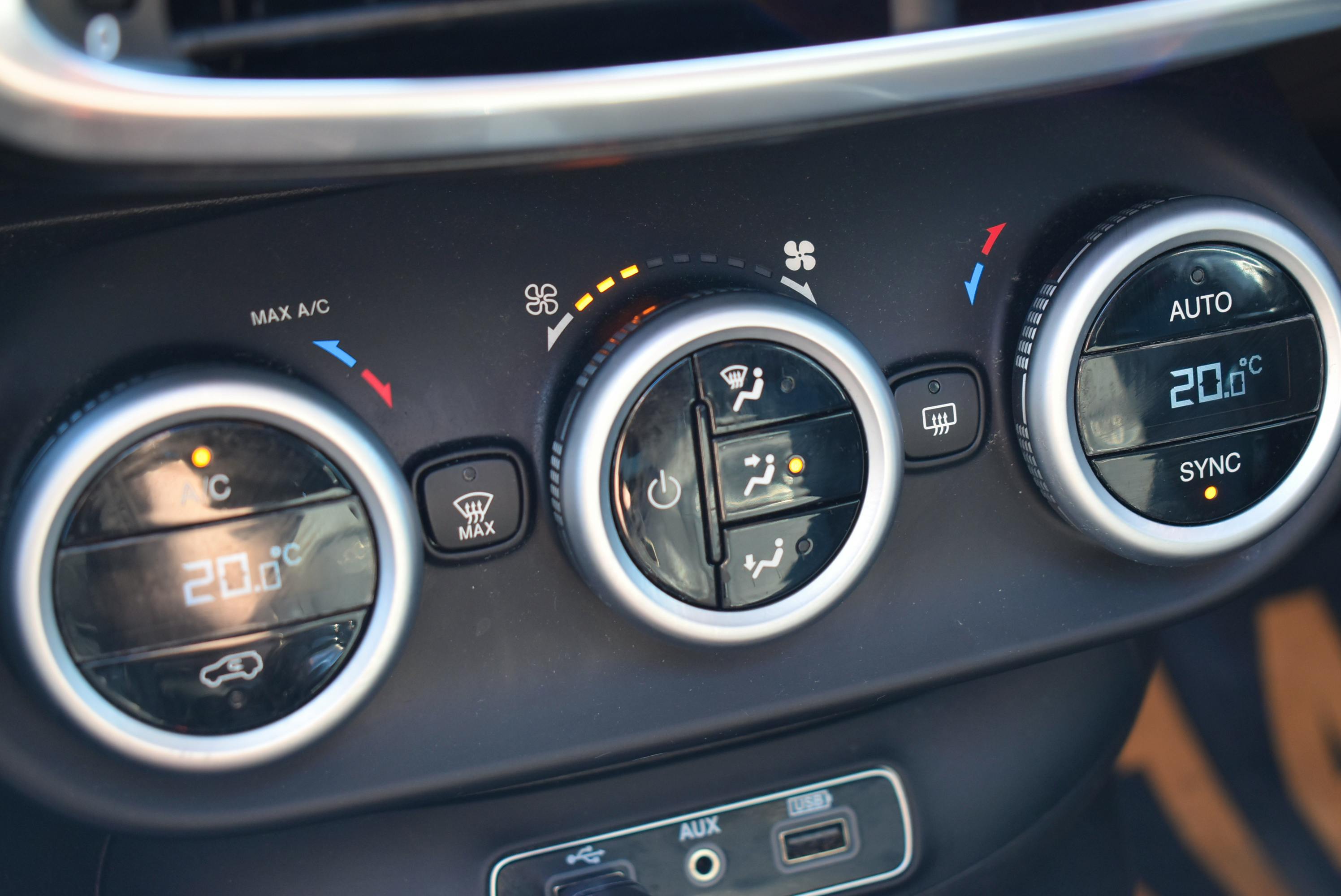 Fiat 500X  1.4 MULTIAIR 16V 140CH CLUB DCT occasion - Photo 13