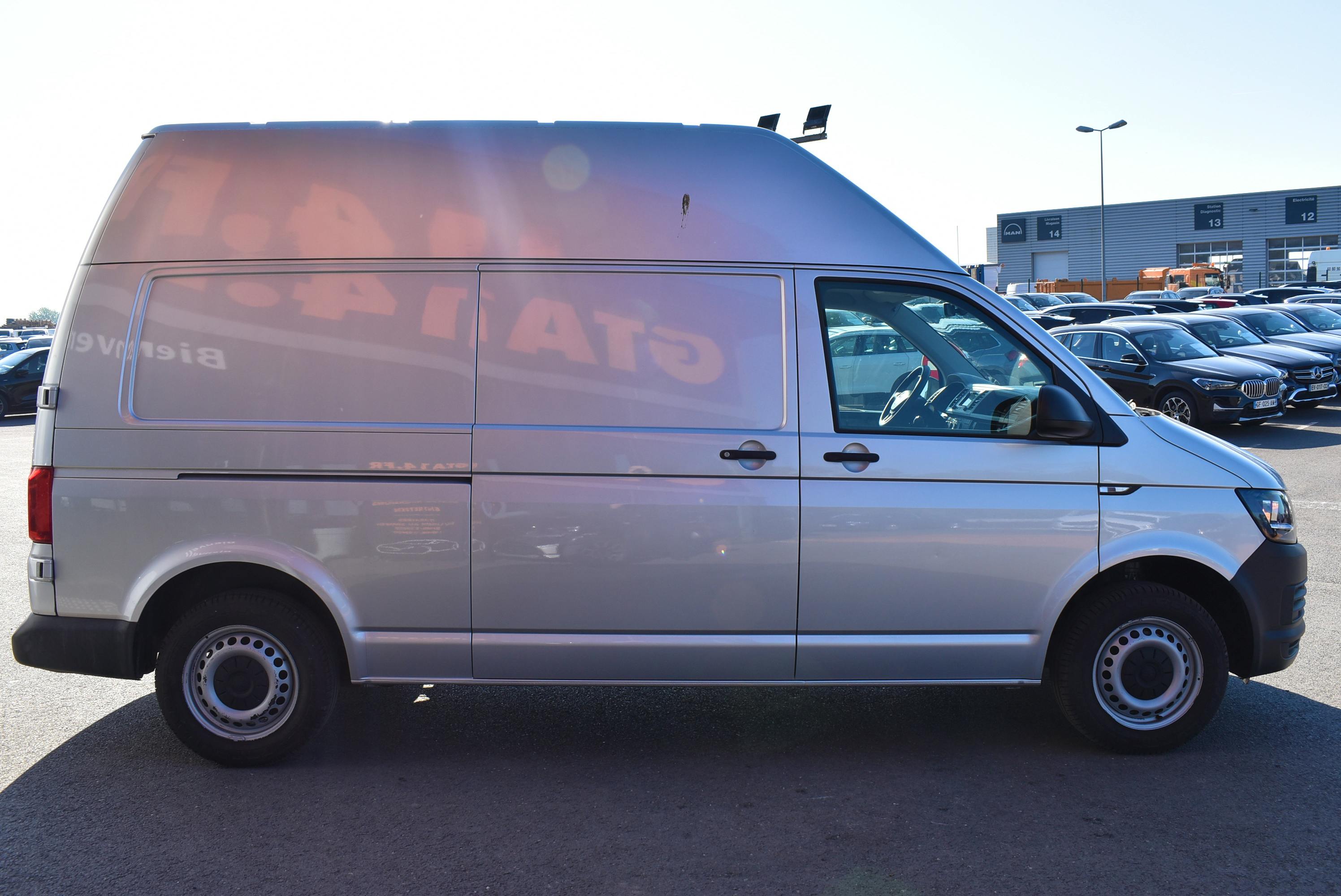 Volkswagen Transporter  3.0T L2H2 2.0 TDI 102CH BUSINESS LINE occasion - Photo 4