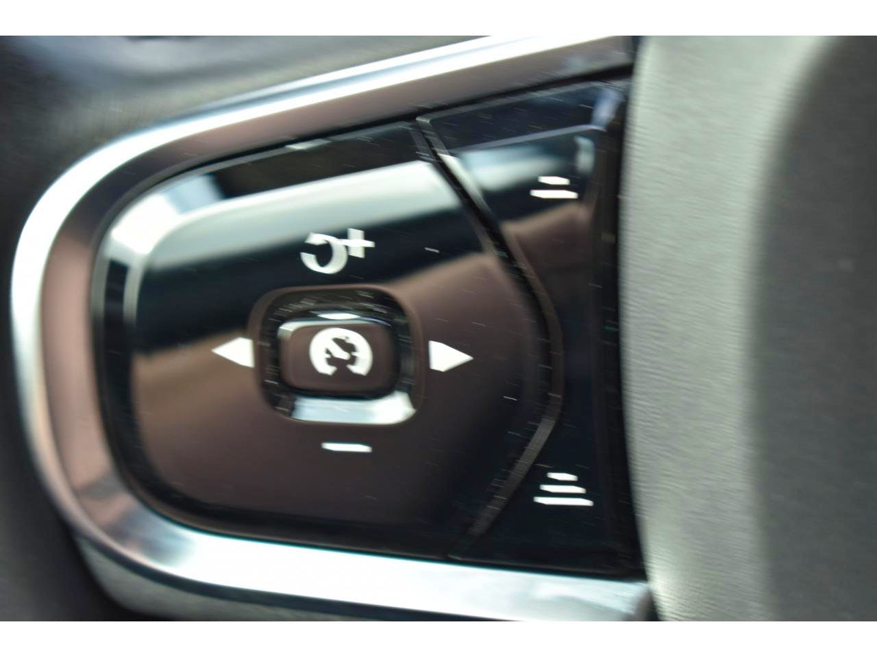 Volvo XC60  T6 Recharge AWD 253 ch + 87 ch Geartronic 8 Inscription occasion - Photo 23