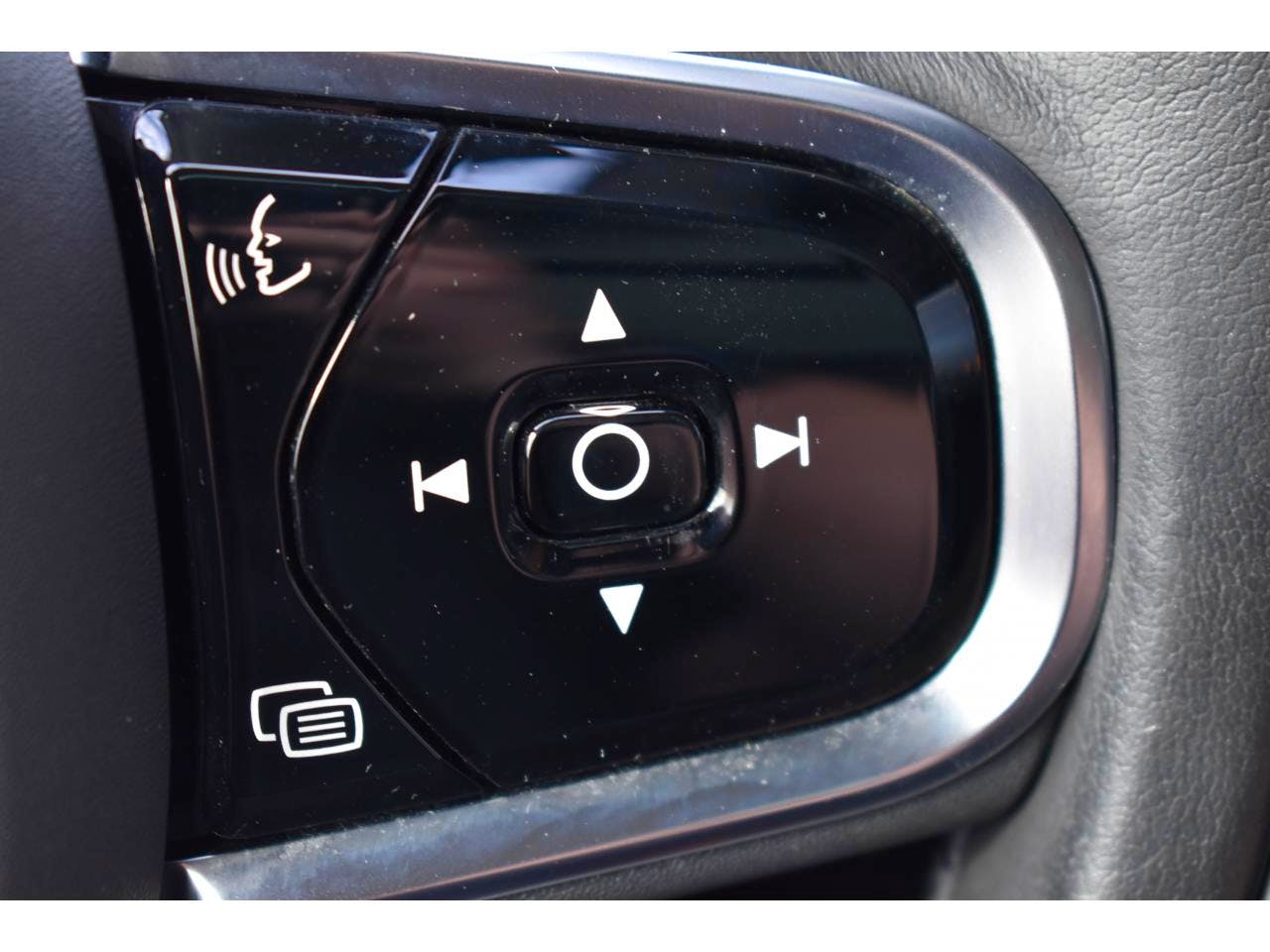 Volvo XC60  T6 Recharge AWD 253 ch + 87 ch Geartronic 8 Inscription occasion - Photo 24