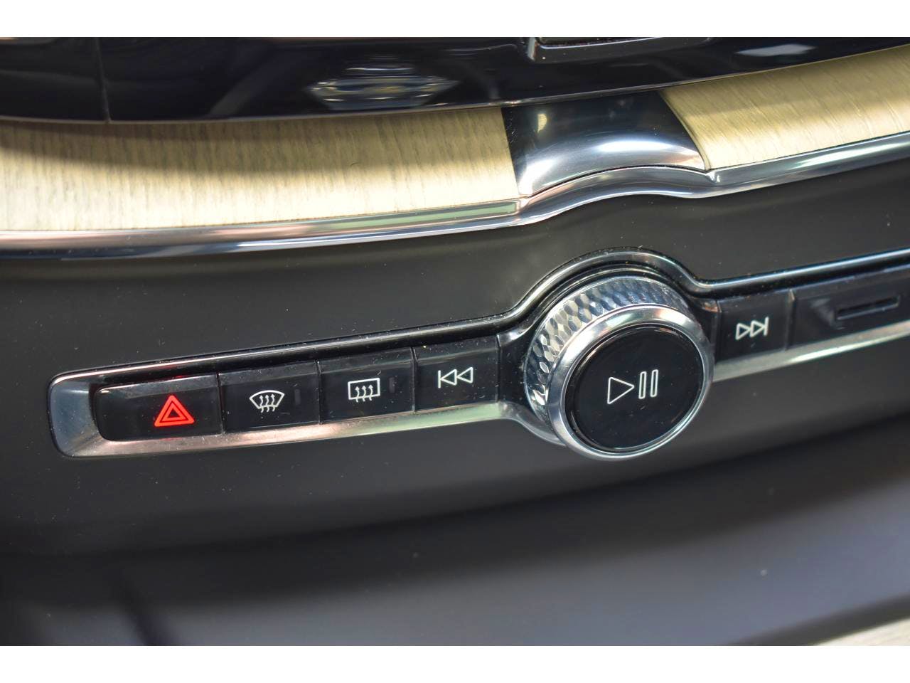 Volvo XC60  T6 Recharge AWD 253 ch + 87 ch Geartronic 8 Inscription occasion - Photo 33