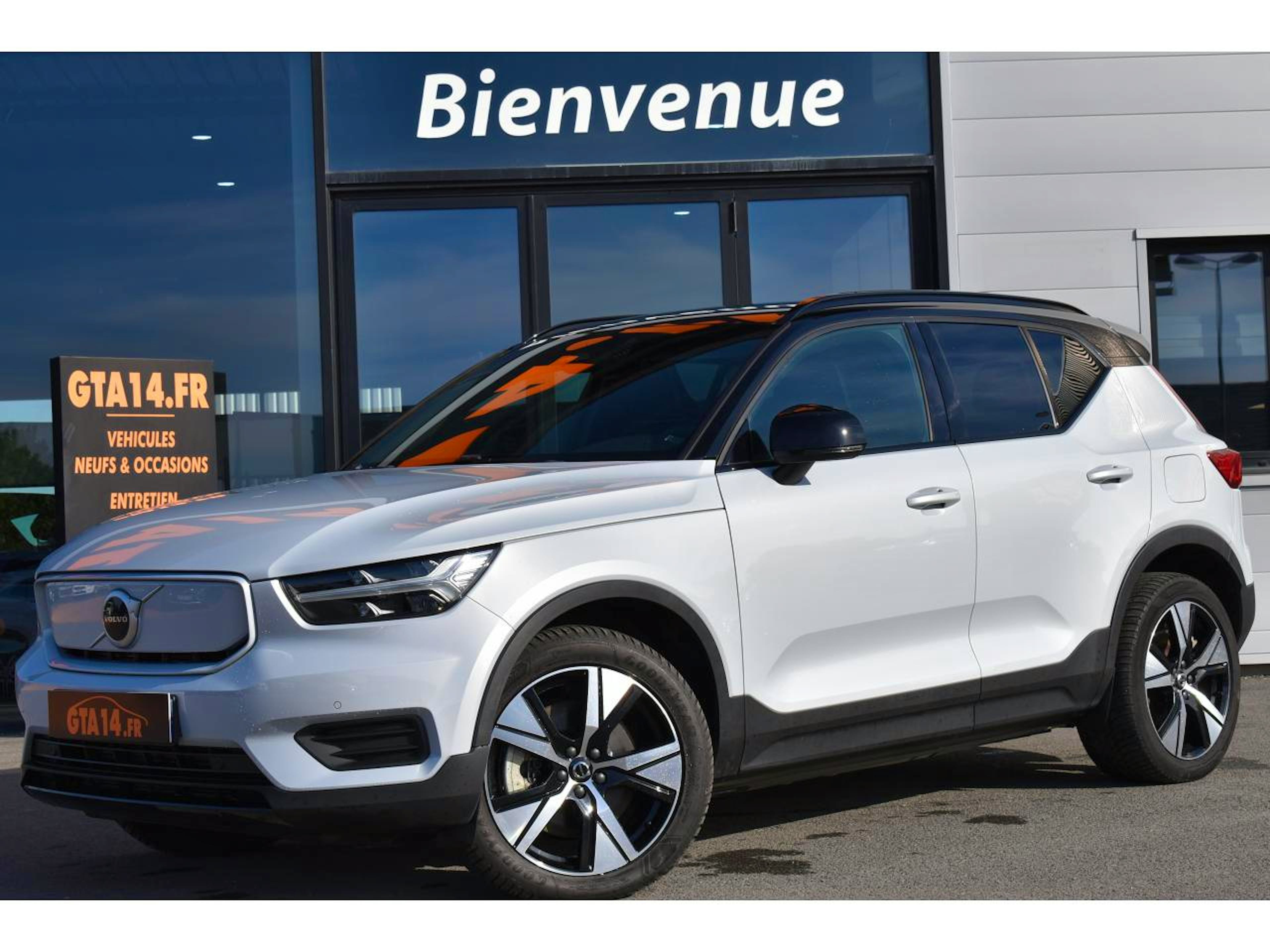 Volvo XC40 RECHARGE TWIN AWD 408CH PLUS EDT occasion