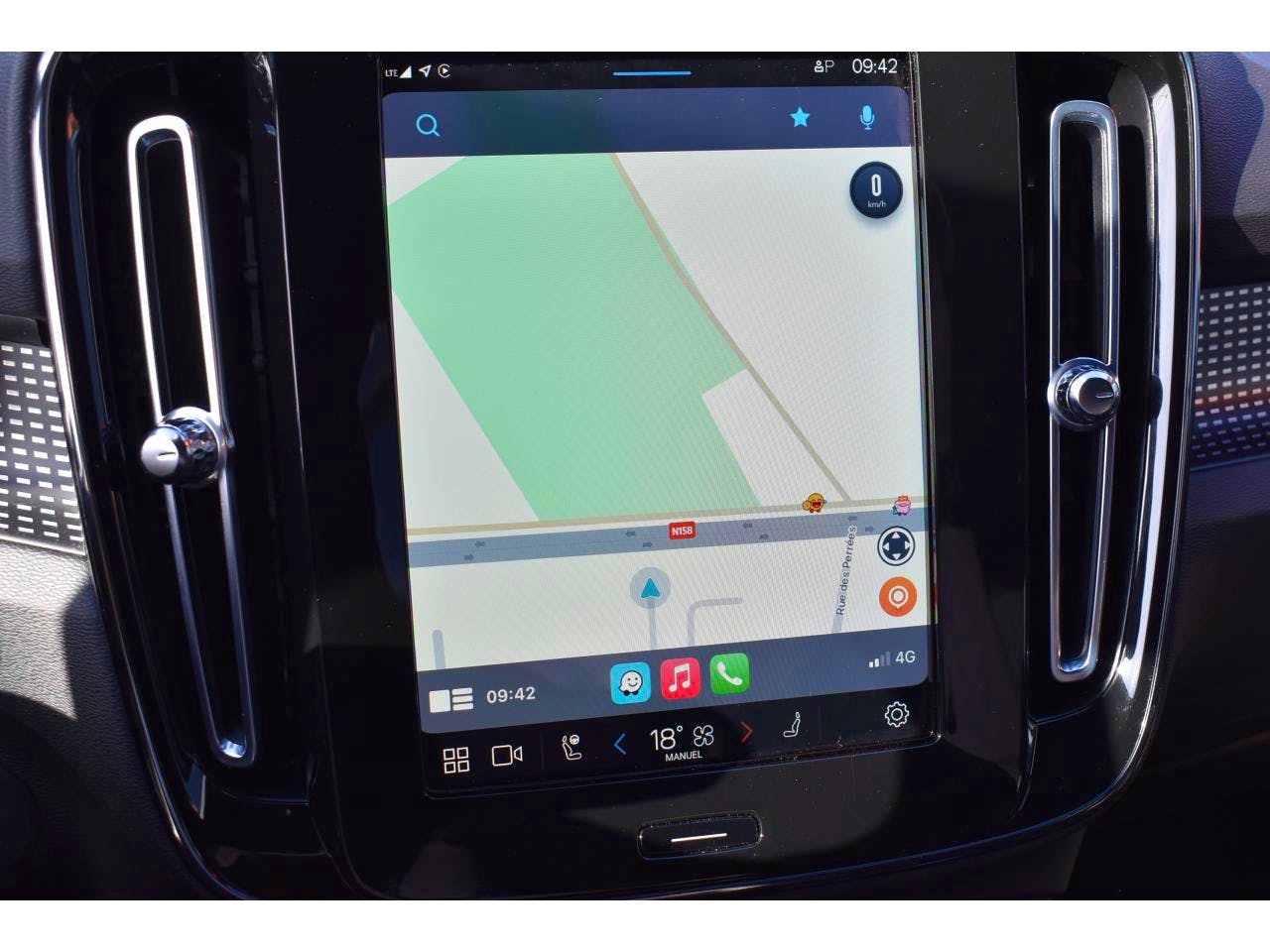 Volvo XC40  RECHARGE TWIN AWD 408CH PLUS EDT occasion - Photo 12