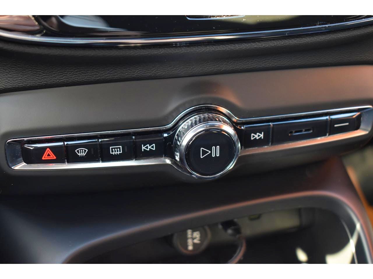 Volvo XC40  RECHARGE TWIN AWD 408CH PLUS EDT occasion - Photo 14