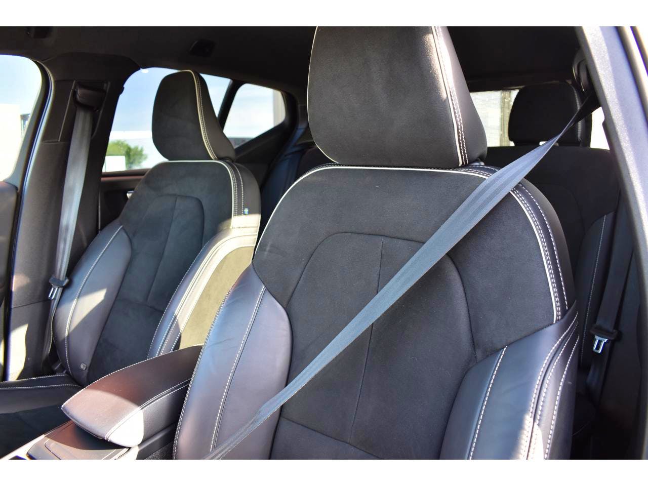 Volvo XC40  RECHARGE TWIN AWD 408CH PLUS EDT occasion - Photo 15