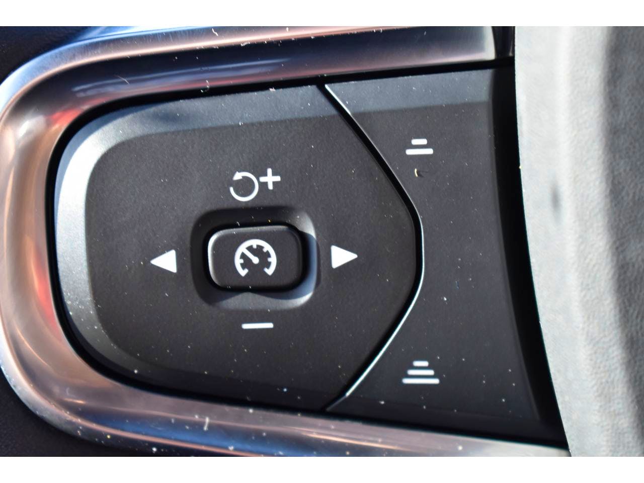 Volvo XC40  RECHARGE TWIN AWD 408CH PLUS EDT occasion - Photo 21