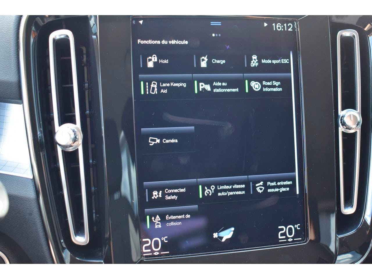 Volvo XC40  XC40 T5 Recharge 180+82 ch DCT7 Inscription Business occasion - Photo 30
