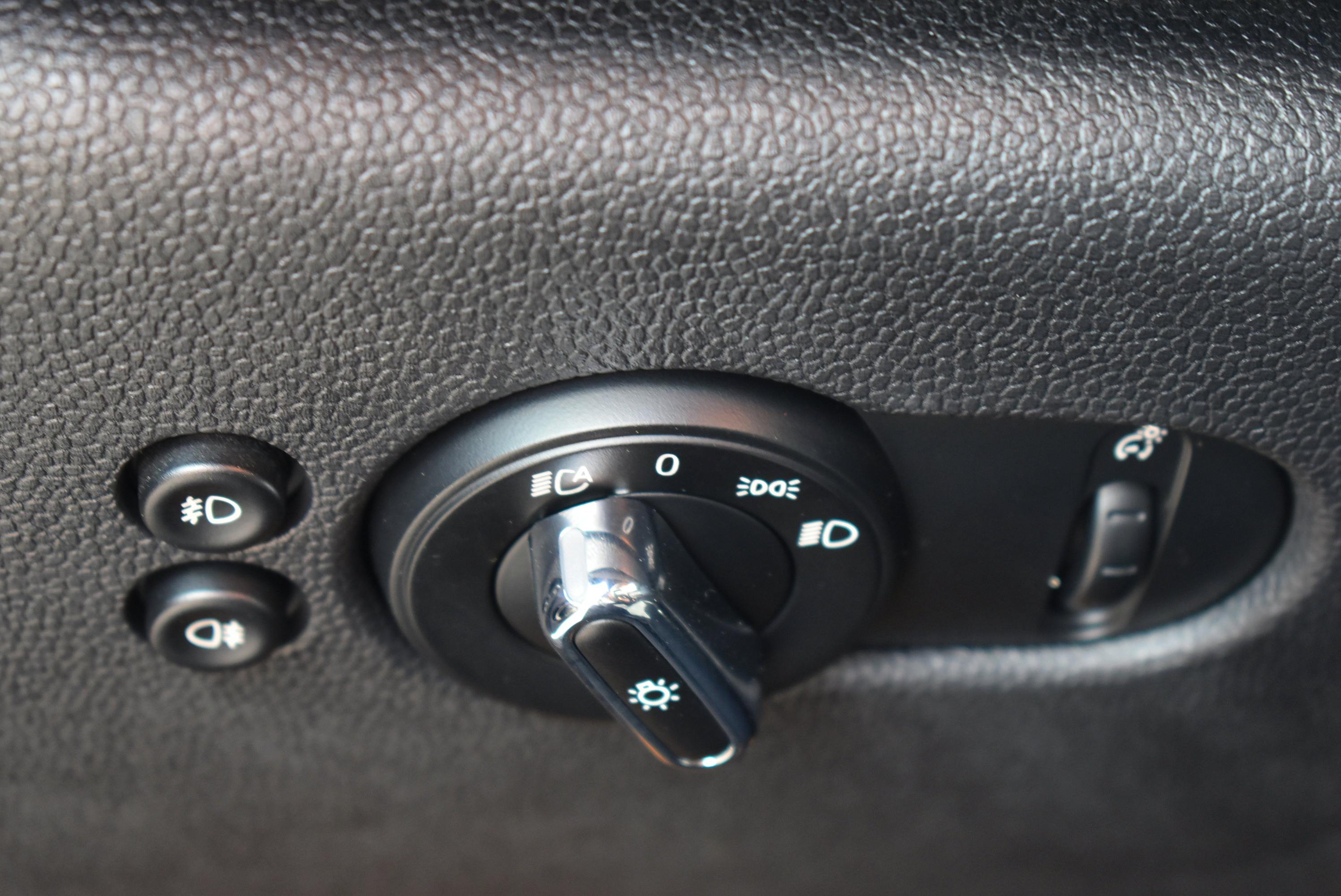 Mini Mini  COOPER SE 184CH YOURS BVA occasion - Photo 21