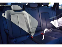 Audi A6  AVANT 55 TFSIe 367 ch S tronic 7 Quattro Competition occasion - Photo 5