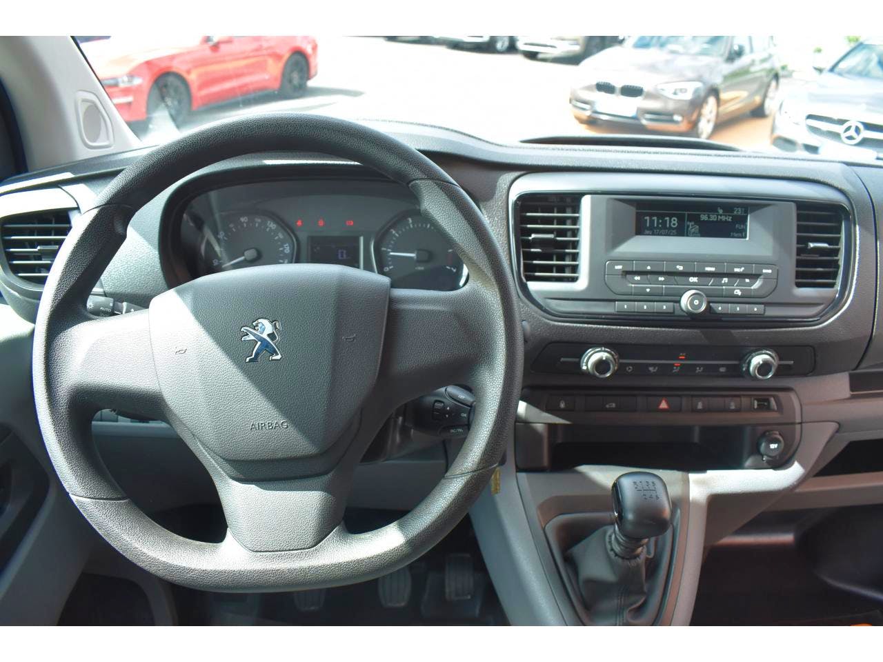 Peugeot Expert  EXPERT FGN TOLE LONG 2.0 BLUEHDI 120 S&S BVM6 PREMIUM occasion - Photo 7