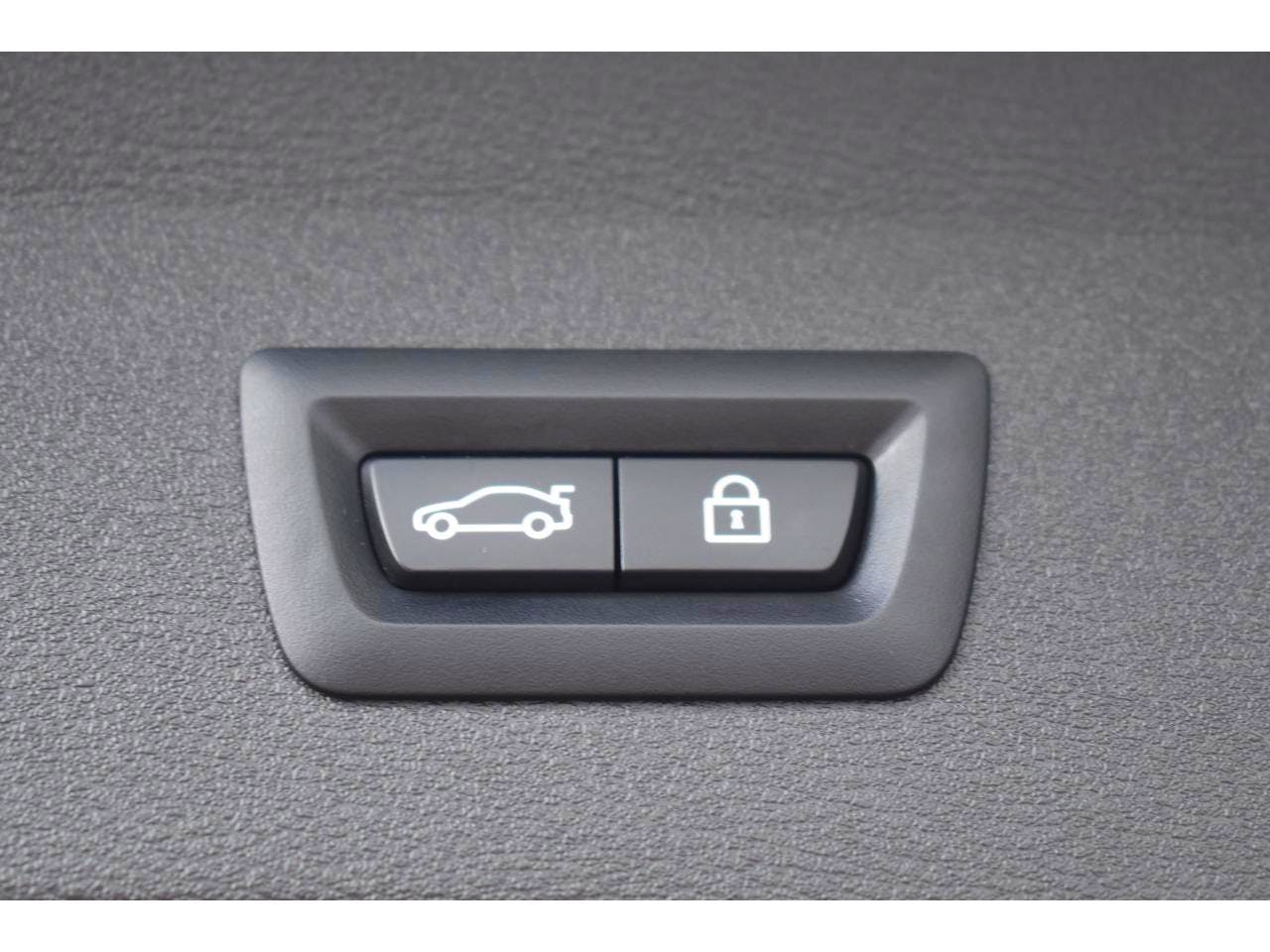 BMW X1  xDrive 25e 220 ch BVA6 F48 LCI xLine occasion - Photo 10