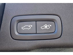 Volvo XC60  T8 Twin Engine 303 ch + 87 ch Geartronic 8 BUSINESS EXECUTIVE occasion - Photo 10