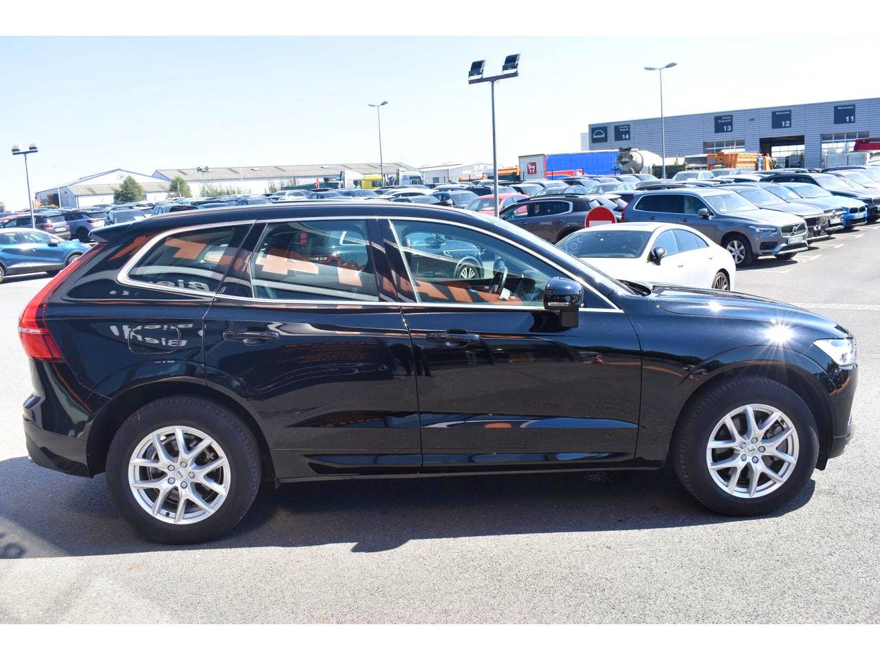 Volvo XC60  T8 Twin Engine 303 ch + 87 ch Geartronic 8 BUSINESS EXECUTIVE occasion - Photo 4