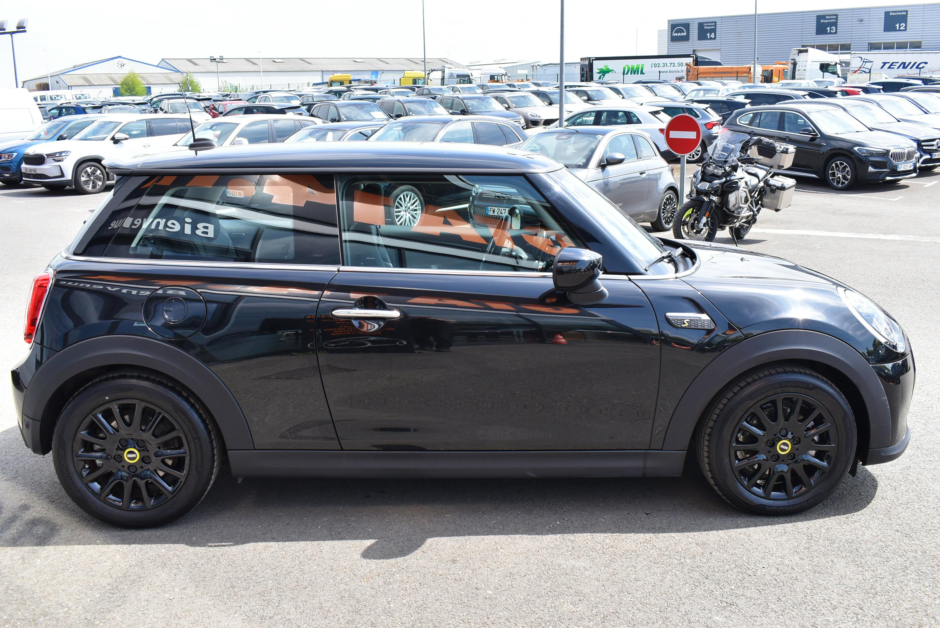 Mini Mini  COOPER SE 184CH  ESSENTIAL BVA occasion - Photo 4