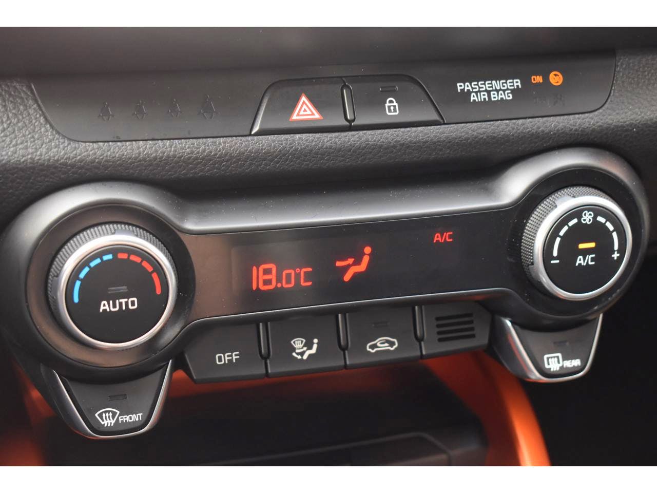 Kia Stonic  1.0 T-GDi 120 ch ISG BVM6 Design occasion - Photo 13