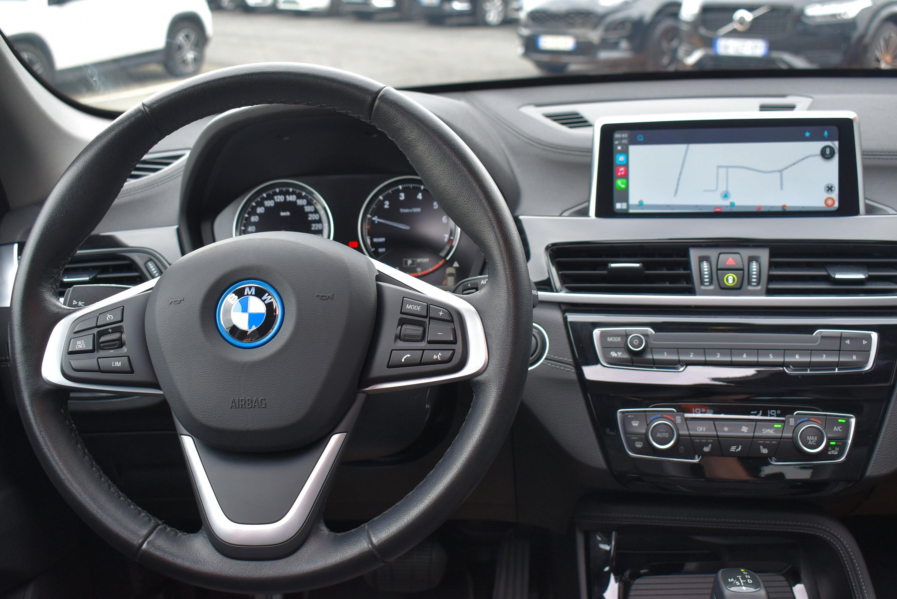 BMW X1 F48  XDRIVE25EA 220CH XLINE 6CV occasion - Photo 7