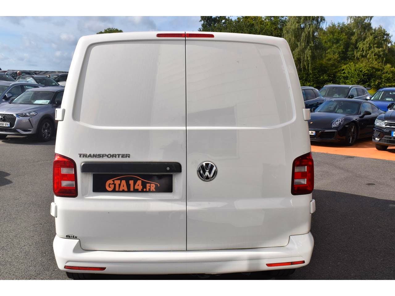 Volkswagen Transporter  L1H1 2.0 TDI 102 occasion - Photo 18