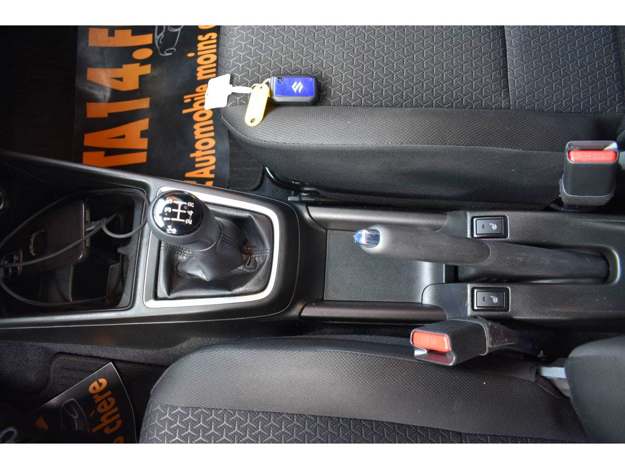 Suzuki Swift  1.2 DUALJET HYBRID 83CH PACK occasion - Photo 14