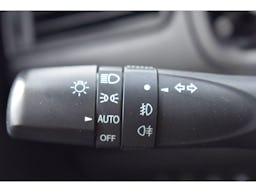 Suzuki Swift  1.2 DUALJET HYBRID 83CH PACK occasion - Photo 23