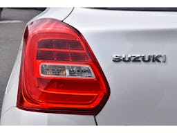 Suzuki Swift  1.2 DUALJET HYBRID 83CH PACK occasion - Photo 37