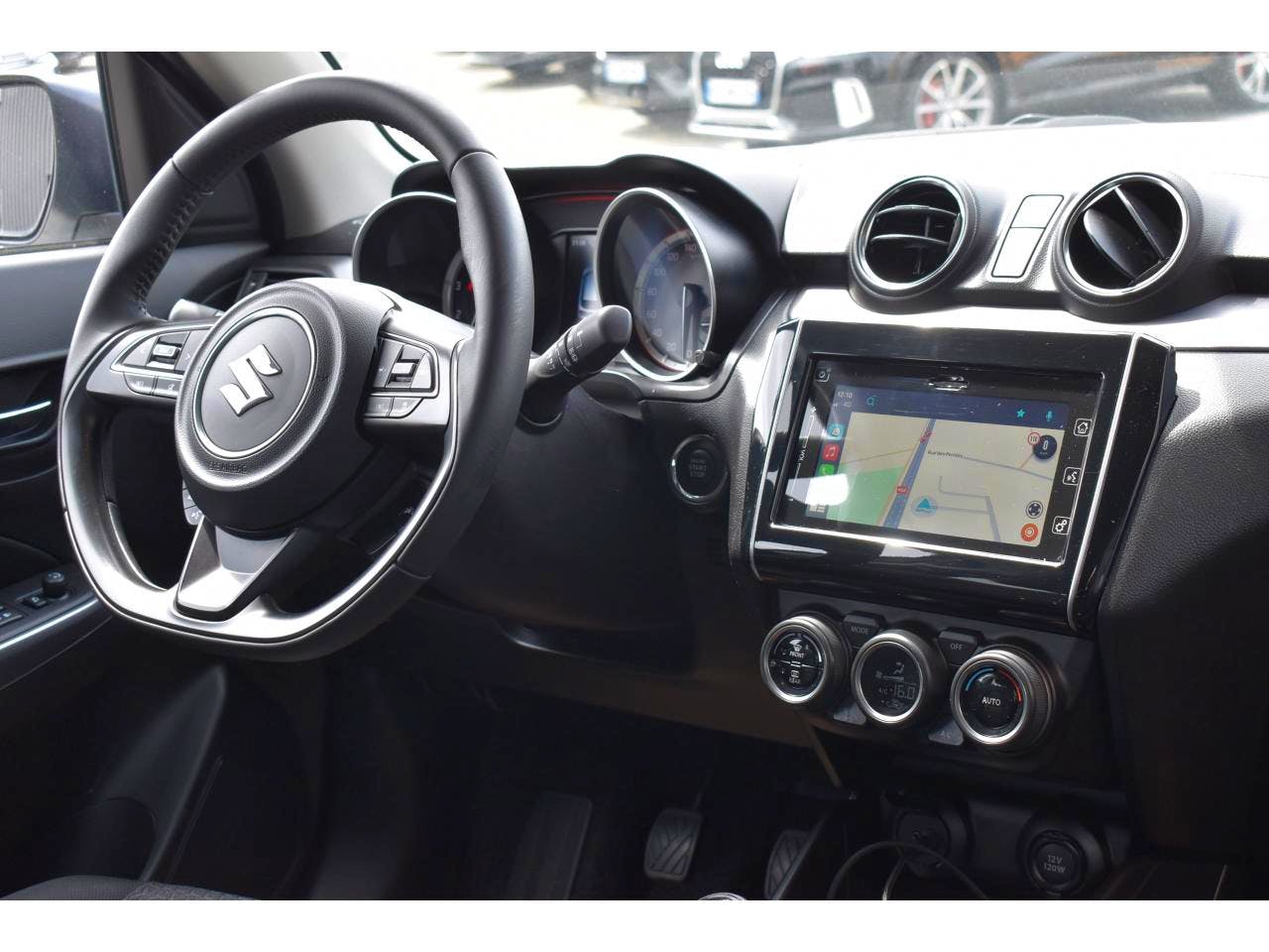 Suzuki Swift  1.2 DUALJET HYBRID 83CH PACK occasion - Photo 6