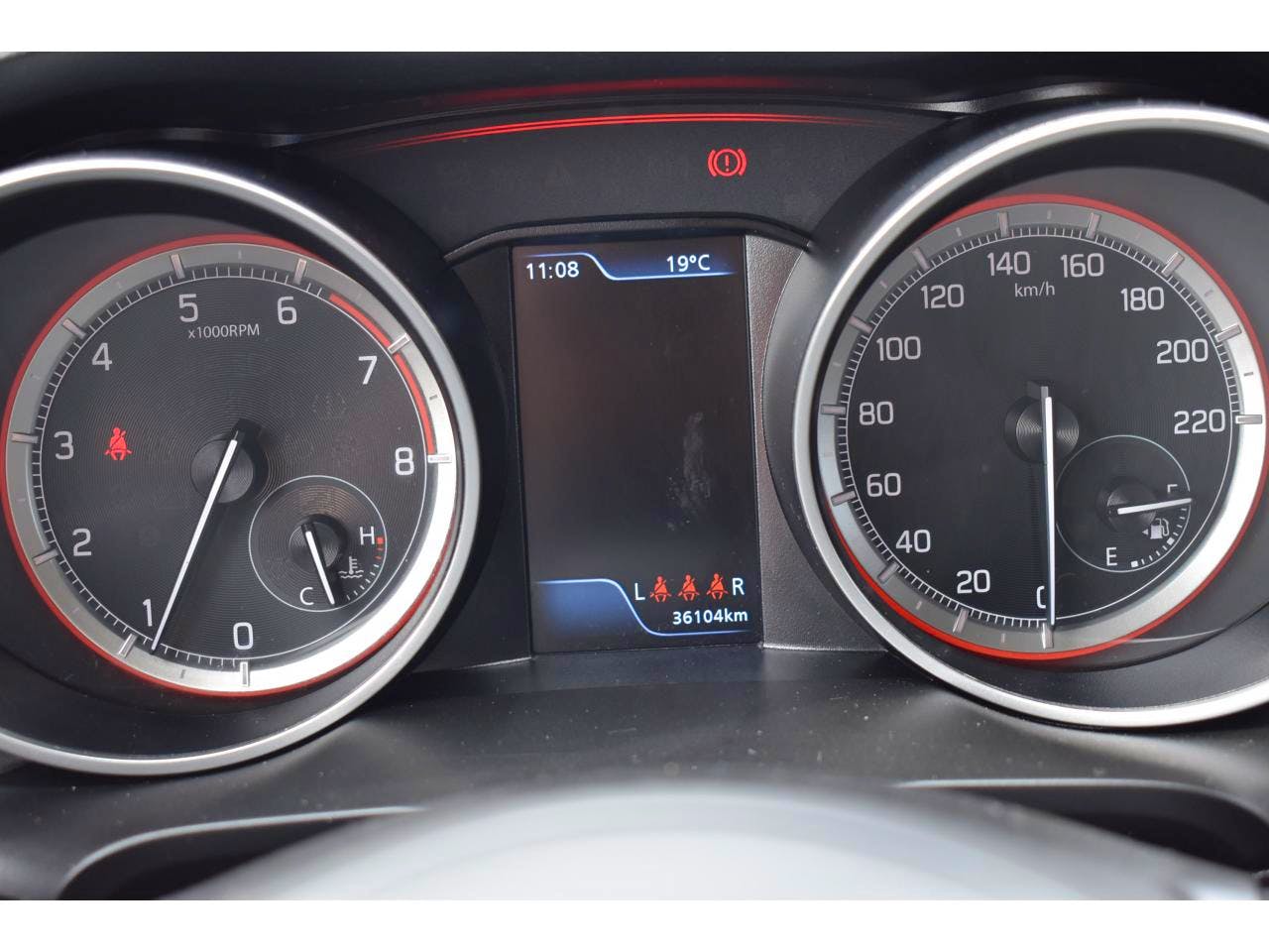 Suzuki Swift  1.2 DUALJET HYBRID 83CH PACK occasion - Photo 8