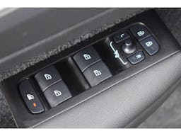 Volvo XC40  T4 Recharge 129+82 ch DCT7 INSCRIPTION BUSINESS occasion - Photo 11
