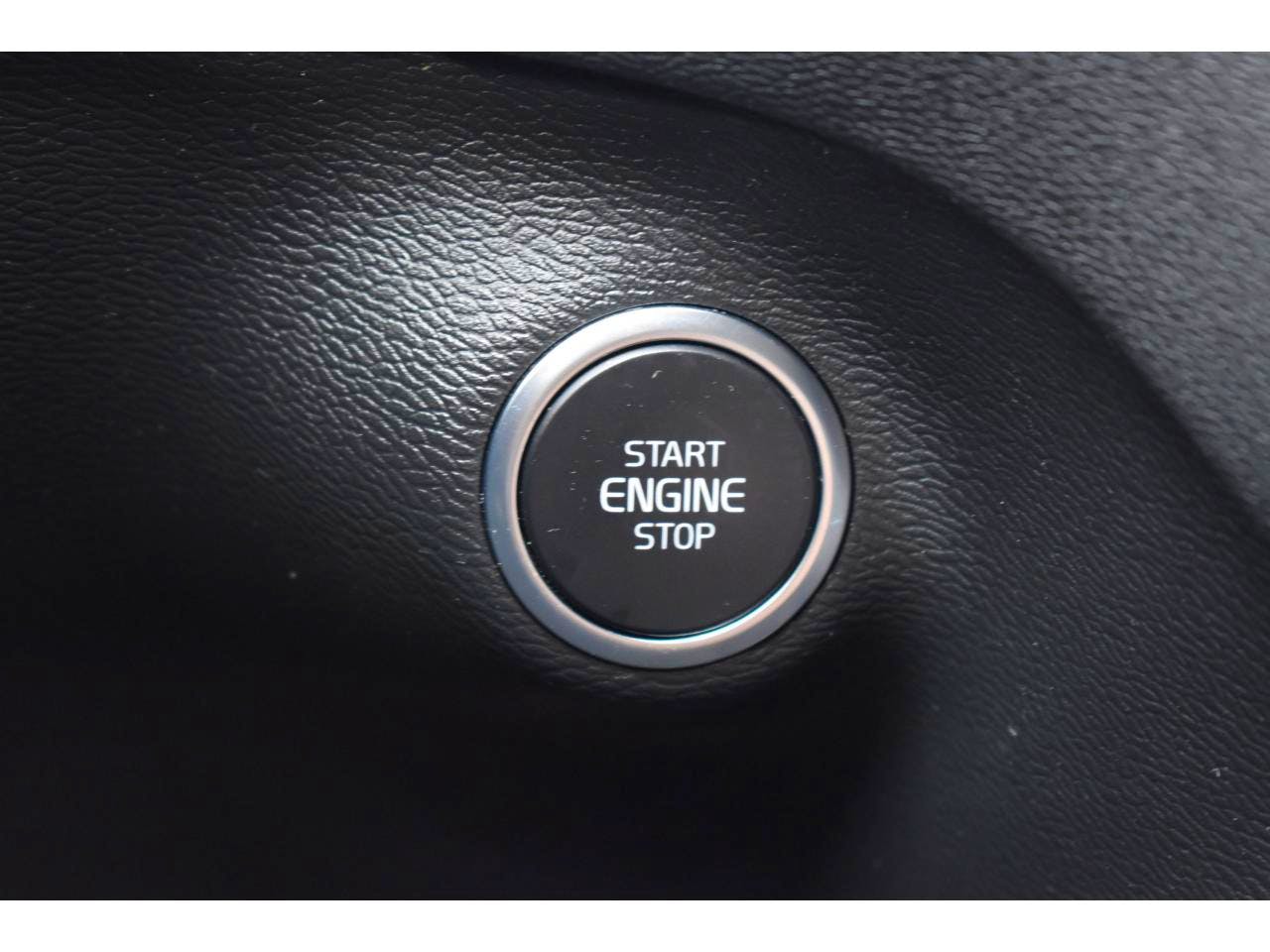 Volvo XC40  T4 Recharge 129+82 ch DCT7 INSCRIPTION BUSINESS occasion - Photo 25