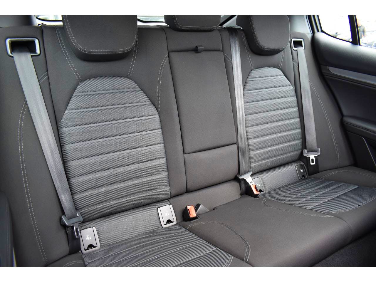 Alfa Romeo Stelvio  2.2 D - 160 - BVA 2024  Sprint PHASE 2 occasion - Photo 5