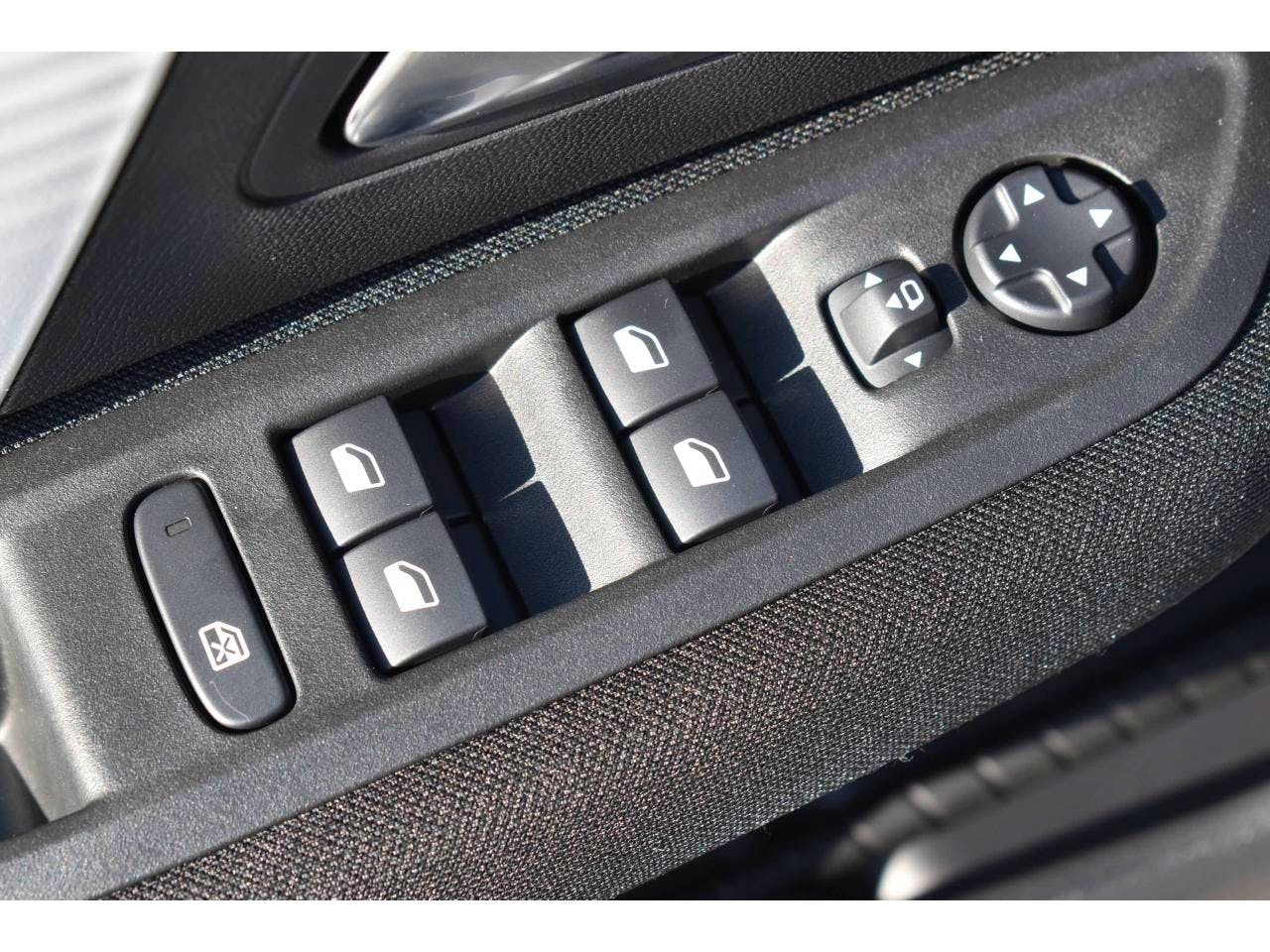 Citroën C4  Hybride 136 e-DCS6 Plus occasion - Photo 10