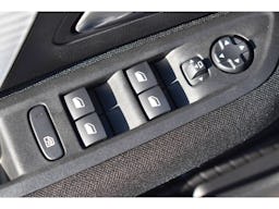 Citroën C4  Hybride 136 e-DCS6 Plus occasion - Photo 10