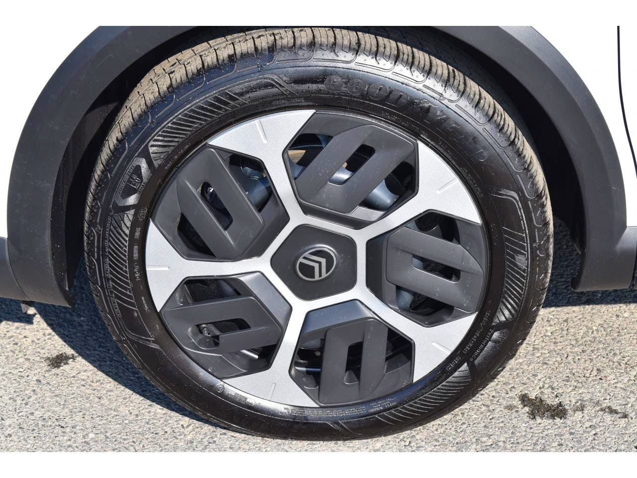 Citroën C4  Hybride 136 e-DCS6 Plus occasion - Photo 16