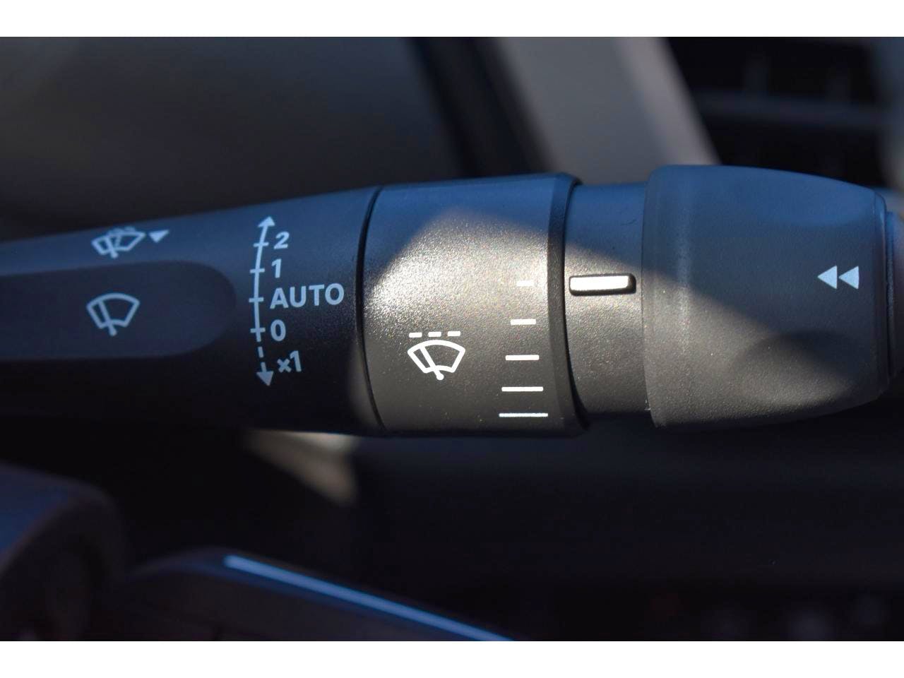 Citroën C4  Hybride 136 e-DCS6 Plus occasion - Photo 26