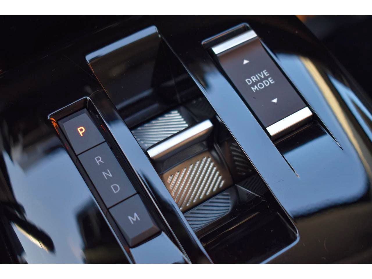 Citroën C4  Hybride 136 e-DCS6 Plus occasion - Photo 31