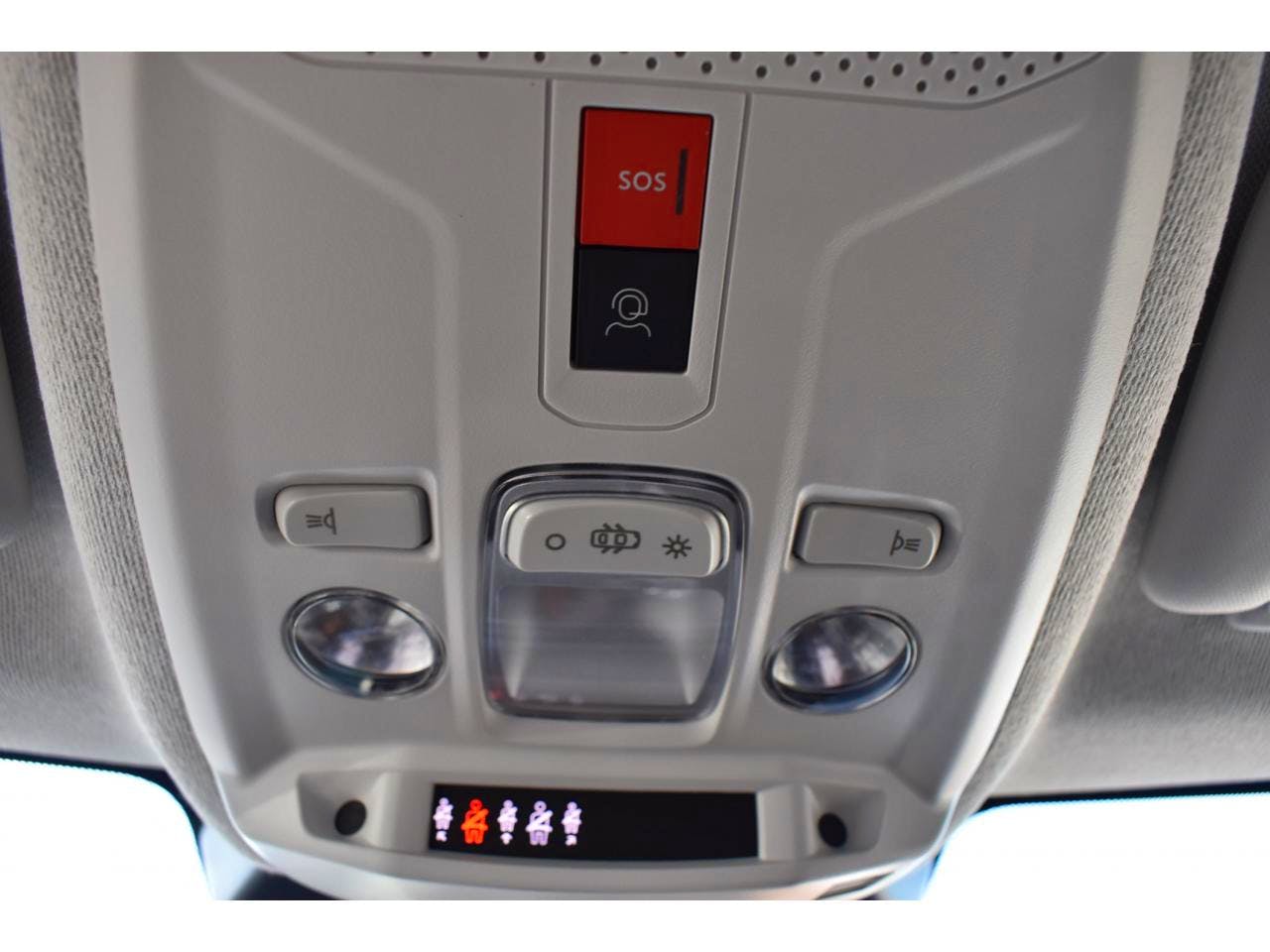 Citroën C4  Hybride 136 e-DCS6 Plus occasion - Photo 34