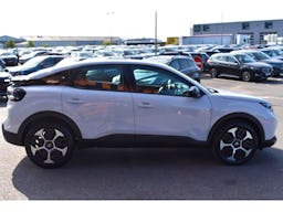 Citroën C4  Hybride 136 e-DCS6 Plus occasion - Photo 4