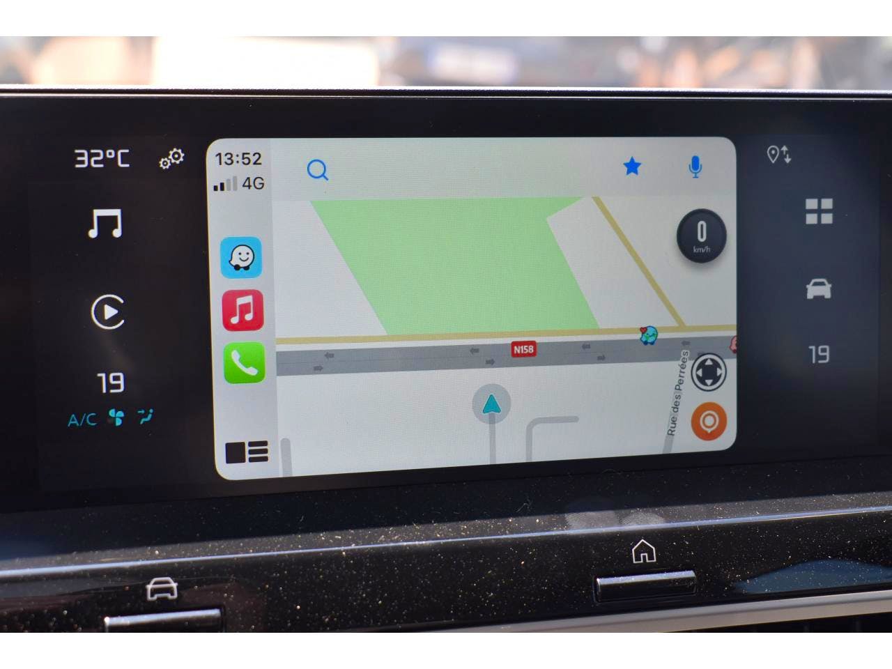 Citroën C4  Hybride 136 e-DCS6 Plus occasion - Photo 11