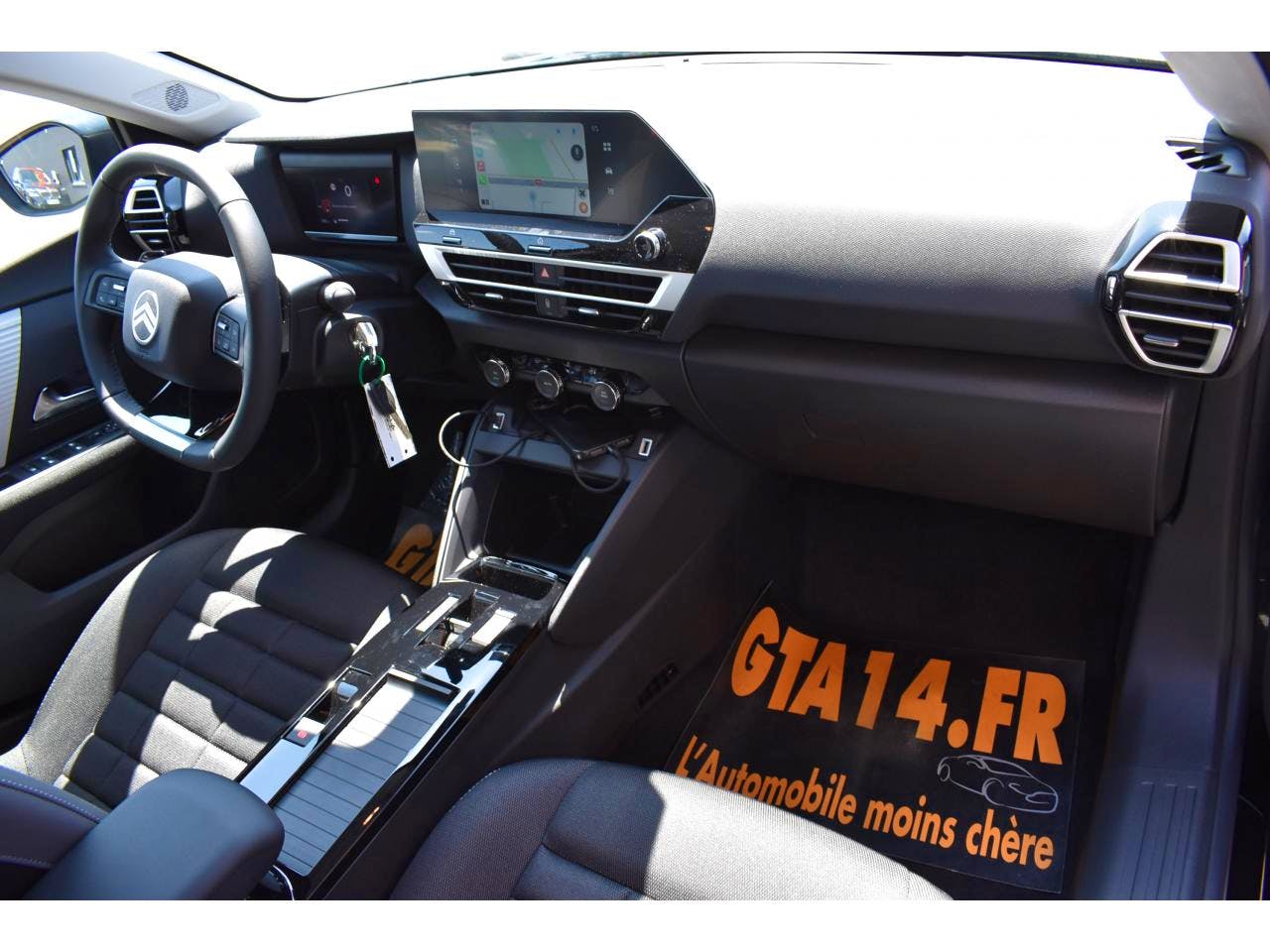 Citroën C4  Hybride 136 e-DCS6 Plus occasion - Photo 3