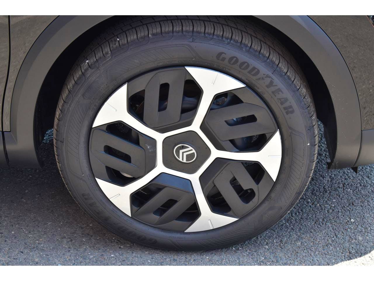 Citroën C4  Hybride 136 e-DCS6 Plus occasion - Photo 36