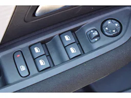 Citroën C4 Hybride 136 e-DCS6 Plus occasion - Photo 10