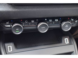 Citroën C4  1.2 HYBRIDE 136CH S&S MAX AUTOMATIQUE occasion - Photo 13