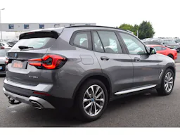 BMW X3 xDrive 30e 292ch BVA8 G01 LCI x Line ATTELAGE occasion - Photo 2